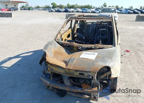 2017 Fiat 500C Pop z USA, uszkodzony, nr VIN 3C3CFFLR5HT569678